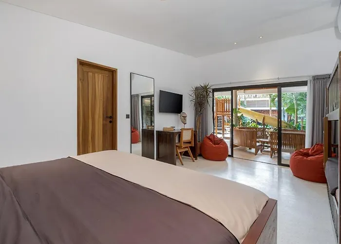 Villa Incredible Family With Water Slide Beachside Sanur