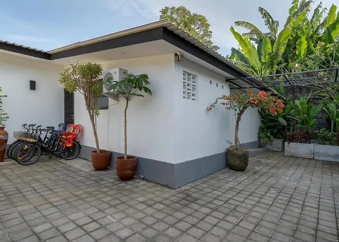 Villa Incredible Family With Water Slide Beachside *